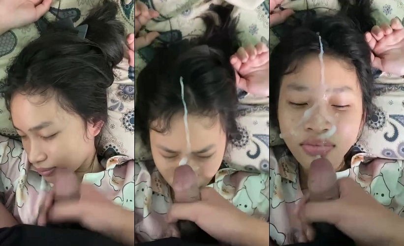 Poster of Cô bạn thân tuổi mới lớn xuất tinh lên mặt em chỉ sợ bắn vào lỗ mũi