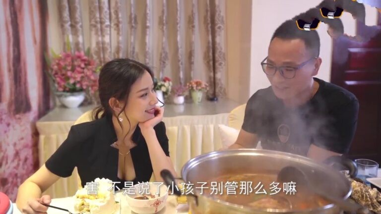 Poster of Cô vợ xinh đẹp địt nhau cùng đối tác để ký hợp đồng